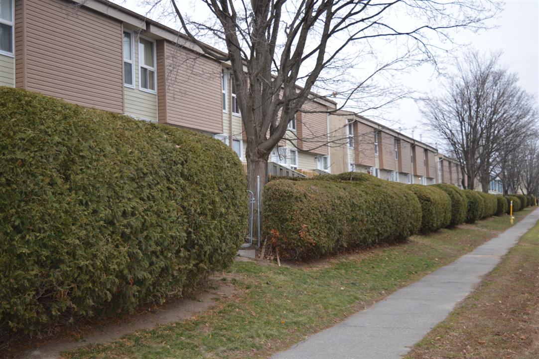 Exterior Photo 3